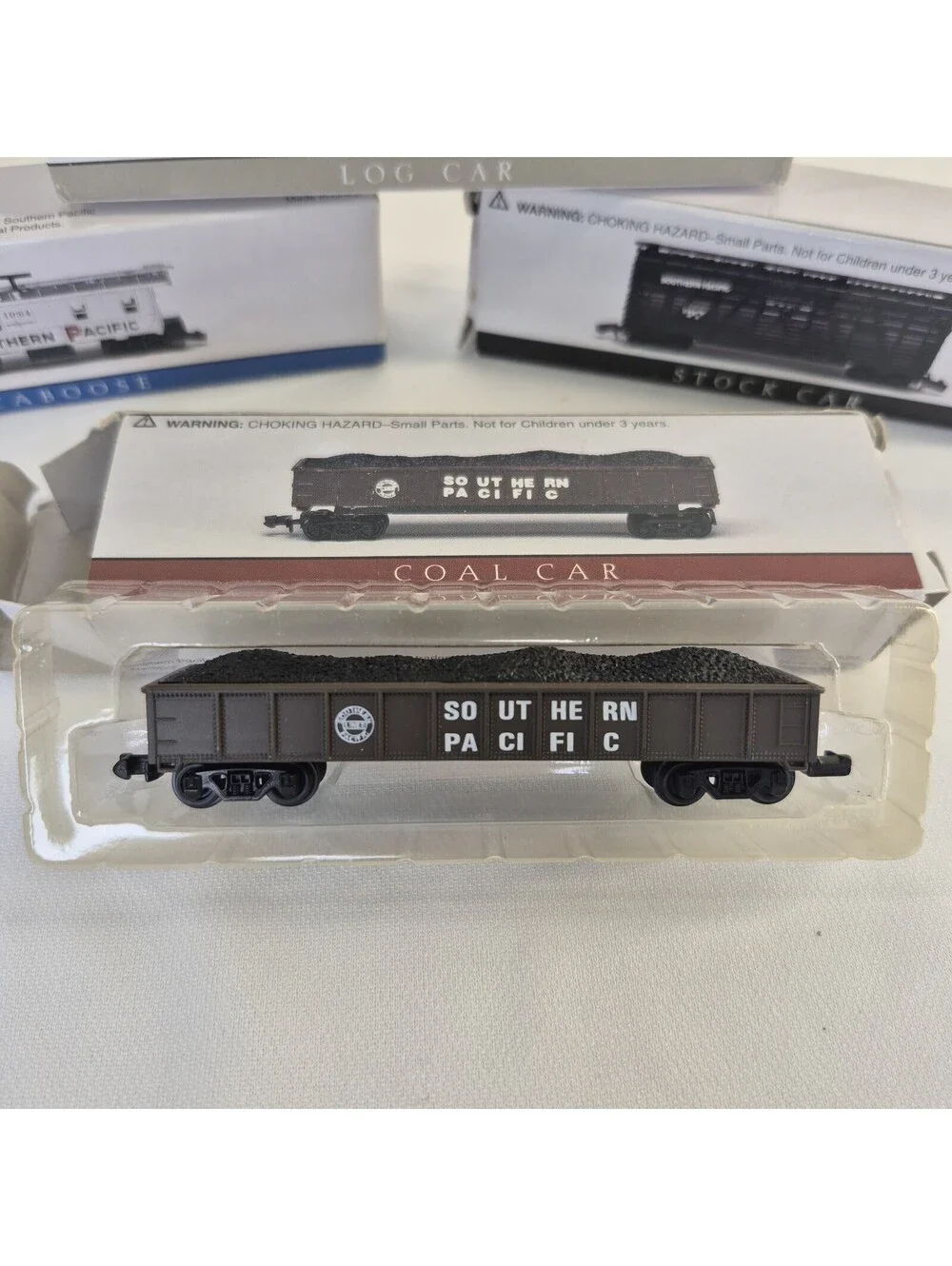 Readers Digest Sourhern Pacific Coal Car #422 1:160 Scale Diecast